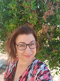 Mary Pitz's Instagram, Twitter & Facebook