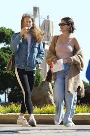 Selena Gomez Shows Off Short Hair