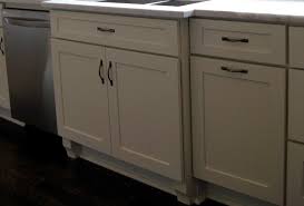 Colonial maple all wood kitchen cabinets ! White Shaker Cabinets Kitchen Remodeling Photos