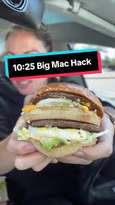 #ordered a 10:25 #mac @mcdonalds by far the #best #new #secretmenu #item #i  #ever #madeup #foodhack #fastfood #secret #menu #hack #hacks #foodhacks  #mcdonalds #trythis #bucketlist #1035 #1025 #hacks ...
