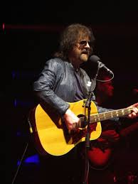 Pin En Photos Taken Of Jeff Lynne Elo Radio City Music Hall September 16th 2016 Electric Light Orchestra