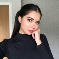 Trisha Sweet's Instagram, Twitter & Facebook