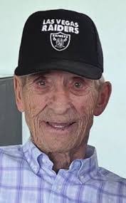 Zachary Pederson's Instagram, Twitter & Facebook