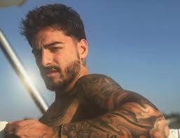 Letra y acordes de felices los 4. Maluma Como Un Reptil Todas Las Veces Que Mudo De Piel Cadena Dial