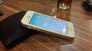 Each incident has a service fee. Layar Iphone Rusak Gadget Running Travelling Light
