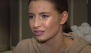 Najlepsze serwisy informacyjne i tematyczne (wydarzenia, sport, motoryzacja, biznes, nowe technologie, gry, kobieta, menway). Julia Wieniawa Zmiazdzona W Sieci Nieprawdopodobny Hejt Onpress