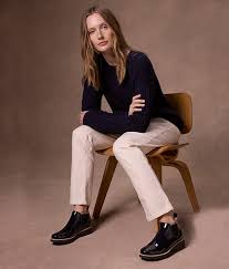 Malvin Black Leather by Midas