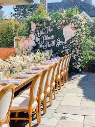 Parisian Chic Meets West Coast Neutrals A Stylish Baby Shower In Mclean Va Something Vintage Elegant Baby Shower Baby Shower Table Decorations Baby Shower Inspiration