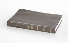 Late summer session last day to complete a drop/add without a fee: The Perry Stone Hebraic Prophetic New Testament Study Bible Perry Stone 9781943217342 Amazon Com Books