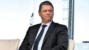 Se você está em campinas, ou em alguma outra cidade da rmc próxima daqui como em valinhos, vinhedo, jundiaí, louveira, itupeva, hortolândia, sumaré, monte mor, ou até mesmo um pouco mais longe como americana, indaiatuba, extrema. O Trator Que Acelera O Governo Federal Istoe Dinheiro