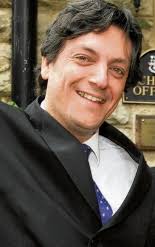 Memorial service for school 'legend'