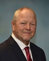 Mark Buster's Instagram, Twitter & Facebook