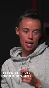 Laura Manner's Instagram, Twitter & Facebook