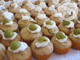 Mini Magdalenas De Atun Pimiento Y Olivas Comidas Con Pescado Tapas Y Aperitivos Pinchos Y Tapas