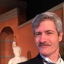 Talk about a dreamy duo!🛏️ is back at the Met this fall as the  sleepwalking Amina in Bellini's La Sonnambula, opposite Xabier Anduaga as  her fiancé, Elvino. Check out this peek into