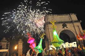 Image New Year S Eve Celebrations In Dublin Ireland C Clodagh Kilcoyne Rex Features New Year S Eve Celebrations Dublin New Years Eve