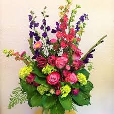 A nationwide flower delivery service, the bouqs co. Centennial Florist Flower Delivery By Forever Flowers