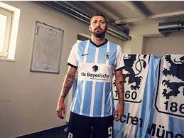 Jul 29, 2021 · der tsv münchen von 1860 gmbh & co. Tsv 1860 Munchen Prasentiert Neues Heimtrikot Lowen Dress Erinnert An Bundesliga Zeiten 1860 Munchen
