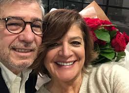 Júlia Pinheiro declara-se ao marido em dia especial: “Meu amor”