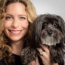 Stream episode Relief Vets Can Be Fear Free, Too! by Fear Free Pets podcast 