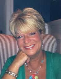 Donna Martell's Instagram, Twitter & Facebook