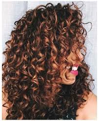 1001 Ideas For Stunning Hairstyles For Curly Hair That You Will Love Revitalize Your Locks Wit In 2020 Hair Styles Highlights Curly Hair Curly Hair Styles Naturally