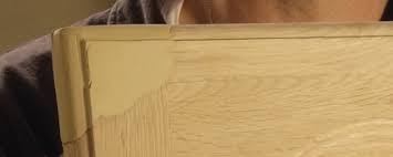 Comment Reparer Un Angle De Porte En Bois