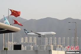 李慧玲、何啟明)中共港澳辦及中聯辦連日政治動作頻頻後, 特首林鄭月娥周三 (22日) 正式宣布, 原任公務員事務局局長羅智光、民政事務局局長劉江華、財經事務及庫務局局長劉怡翔及創科局局長楊. é¦–æ‰¹100ä¸‡å‰‚ç§'å…´æ–°å† ç–«è‹—æŠµè¾¾é¦™æ¸¯ æ–°é—»å'å¸ƒ æ–°é—»ç½' 810æ–°é—»ç½'