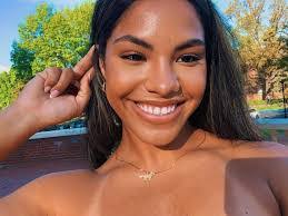 Mai Griffin's Instagram, Twitter & Facebook