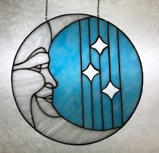 Homme Dans La Lune Panneau Rond De Verre Souille Etsy In 2020 Sunset Colors Stained Glass Stained Glass Art