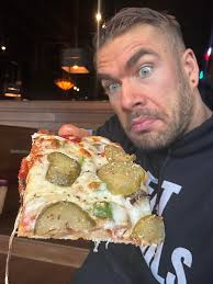 Eating 25 BACON SANDWICHES 😮… no way!!