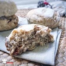 Pains Individuels Noix Et Figue Recette Companion Recette Recette Avec Figues Recette Companion Recette