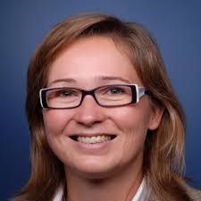 Angelika Gross's Instagram, Twitter & Facebook