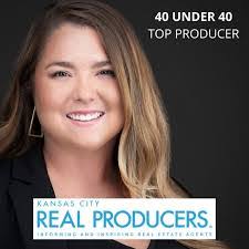 Paige Engle's Instagram, Twitter & Facebook