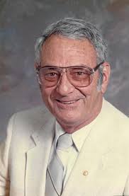 David Glann Farquhar, longtime educator and WWII POW, dies at 92