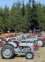 Antique Tractor And Machinery Show In Lynden Washington Antique Tractors Lynden Tractors