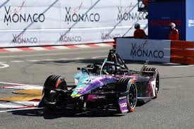 Ticktum varre classificações e garante 2ª pole-position no eP de Mônaco. Drugovich sai em 5º