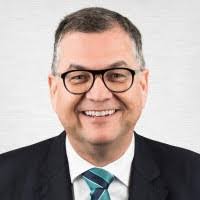 Paul Scheller's Instagram, Twitter & Facebook