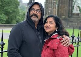 Sarath kumar's wife radikaa sarath kumar will bankroll the project under radaan mediaworks. Sarath Kumar And Radhika Face Arrest In Cheque Bounce Case Ibtimes India