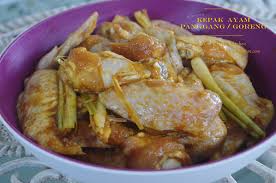 Kali ini saya akan membagikan resep rahasia saya yang terdiri dari bawang putih giling, minyak wijen tidak sabar untuk mencoba kelezatannya sayap ayam panggang a la restoran? Amie S Little Kitchen Kepak Ayam Panggang Goreng