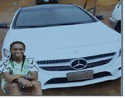 Oshoala, player of fc barcelona femení, striker.the best muslim player in africa and in the world. Asisat Oshoala Buys N12 Million Car Top Celebrities Magazine