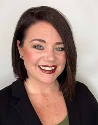 Anne Chapman's Instagram, Twitter & Facebook