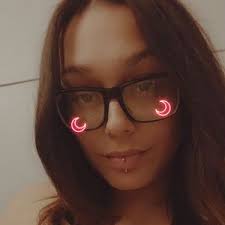 Regina Phalange (@gisselle_ana)