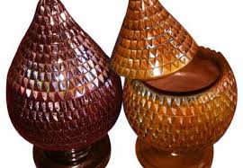 Menghias vas bunga dengan biji bijian merupakan karya berapa dimensi. Contoh Kerajinan Dari Kulit Salak Beserta Manfaatnya