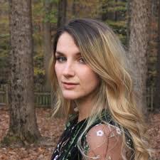 Rachel Halbach's Instagram, Twitter & Facebook