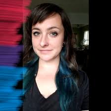 Sara Faust's Instagram, Twitter & Facebook