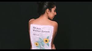 The sun and her flowers. The Sun And Her Flowers By Rupi Kaur Book Review Buy Online