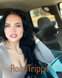 Destinee Russell's Instagram, Twitter & Facebook