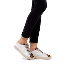 As part of the acquisition, the. Damen Sneakers Schuhe P448 John W Leo Gol Leder Weiss