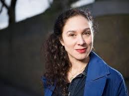 Kim Bos's Instagram, Twitter & Facebook